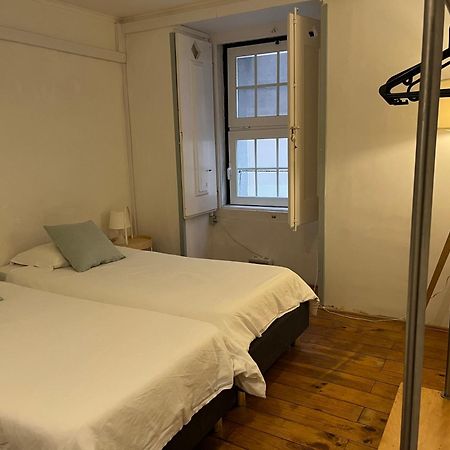 Alface Hall Hostel & Bar Lissabon Buitenkant foto