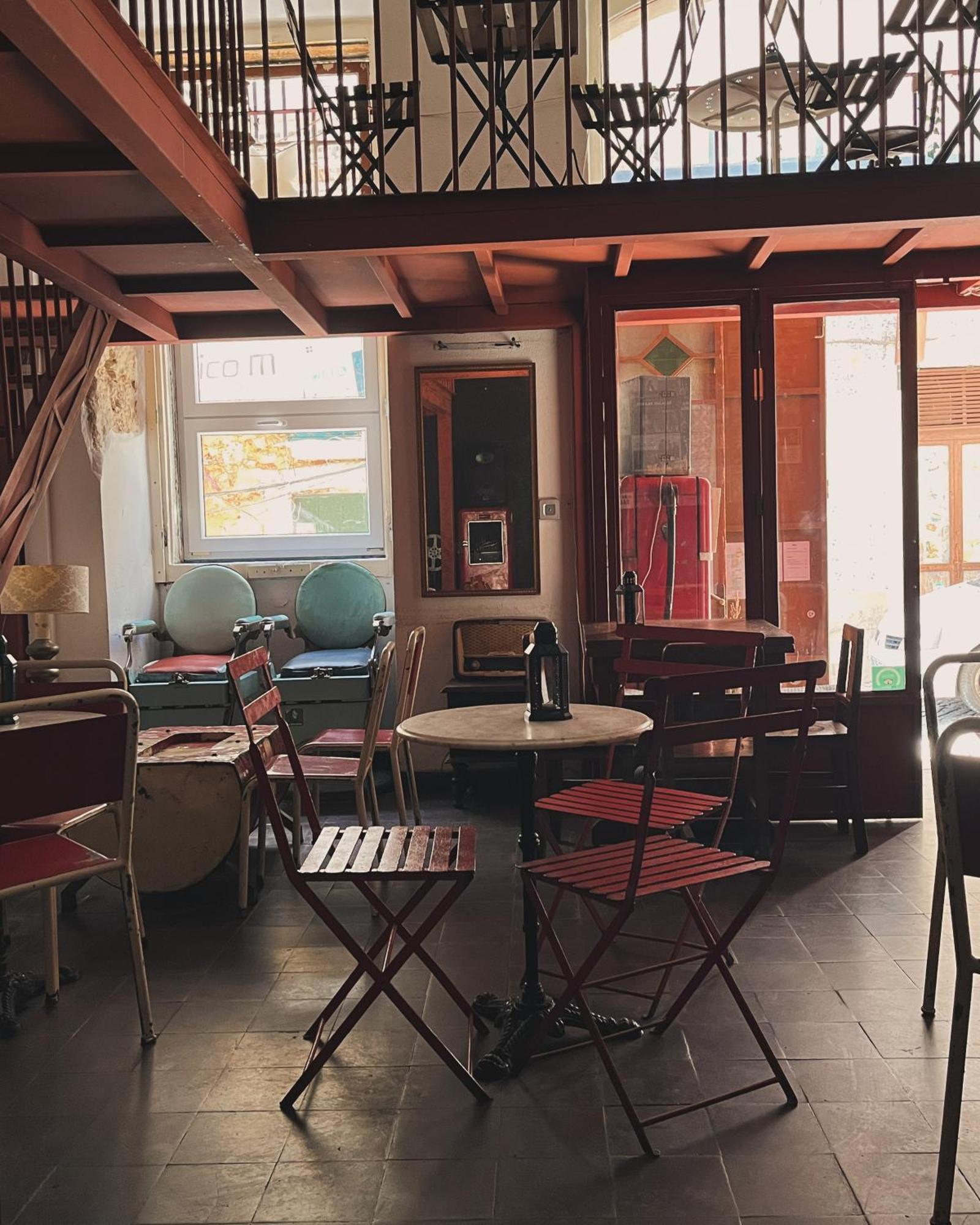 Alface Hall Hostel & Bar Lissabon Buitenkant foto