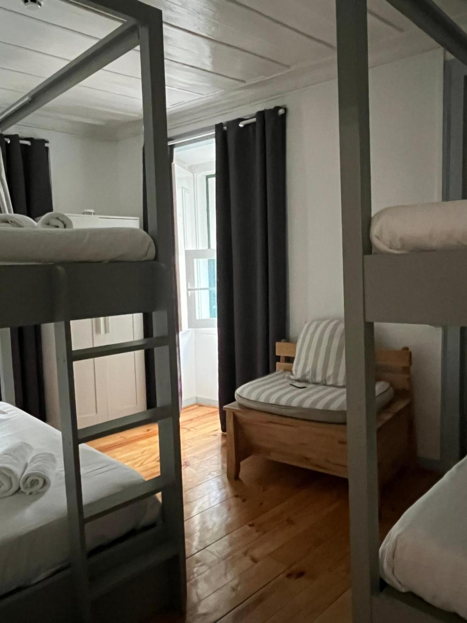 Alface Hall Hostel & Bar Lissabon Buitenkant foto